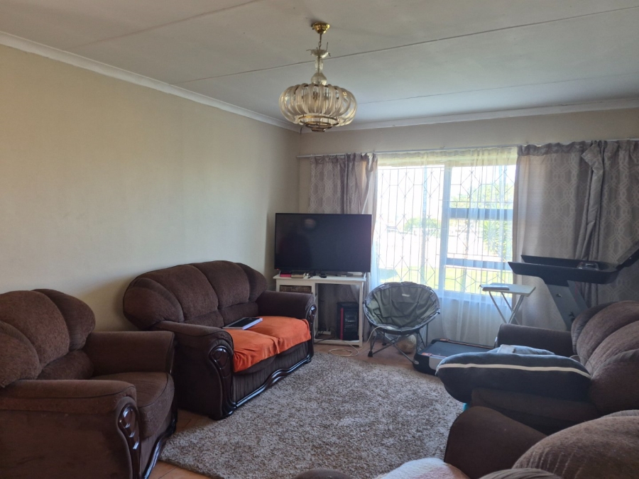 3 Bedroom Property for Sale in Kwadwesi Eastern Cape